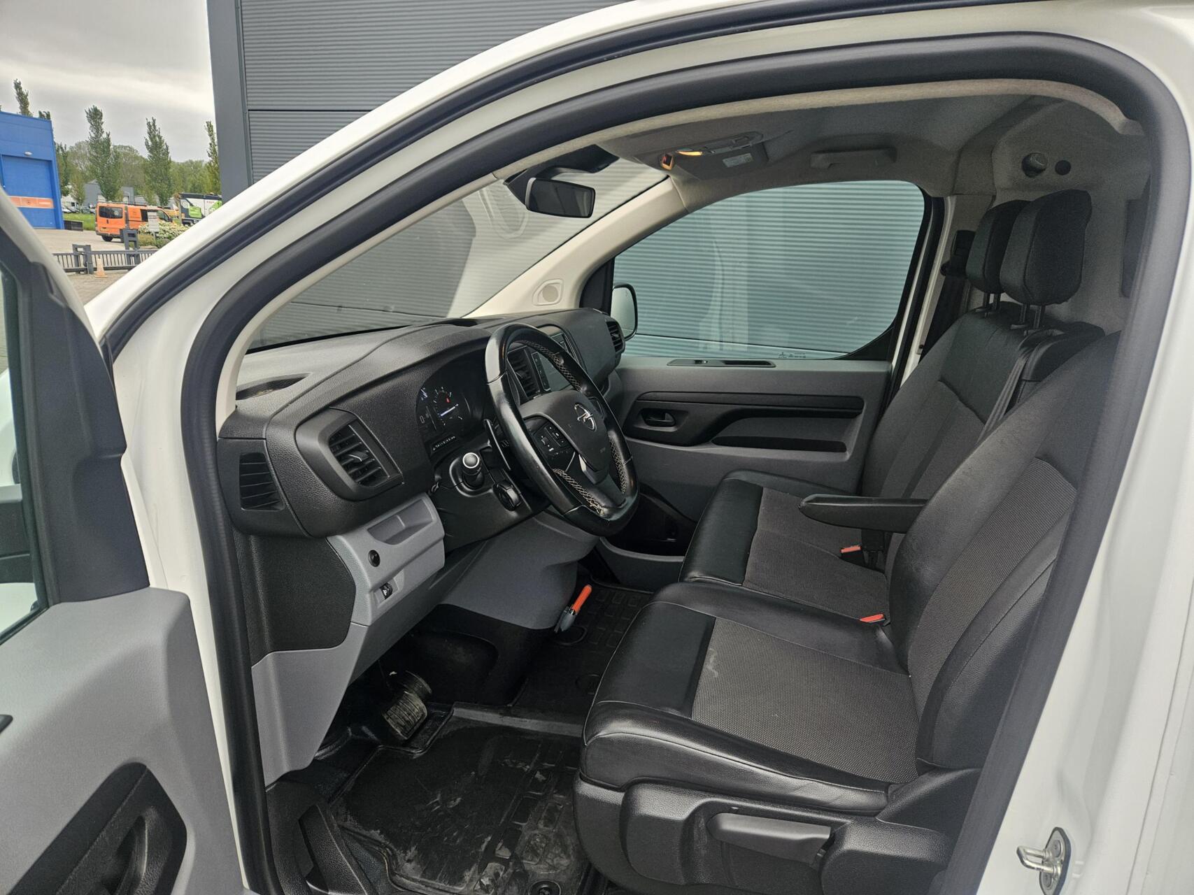 Foto van Opel Vivaro