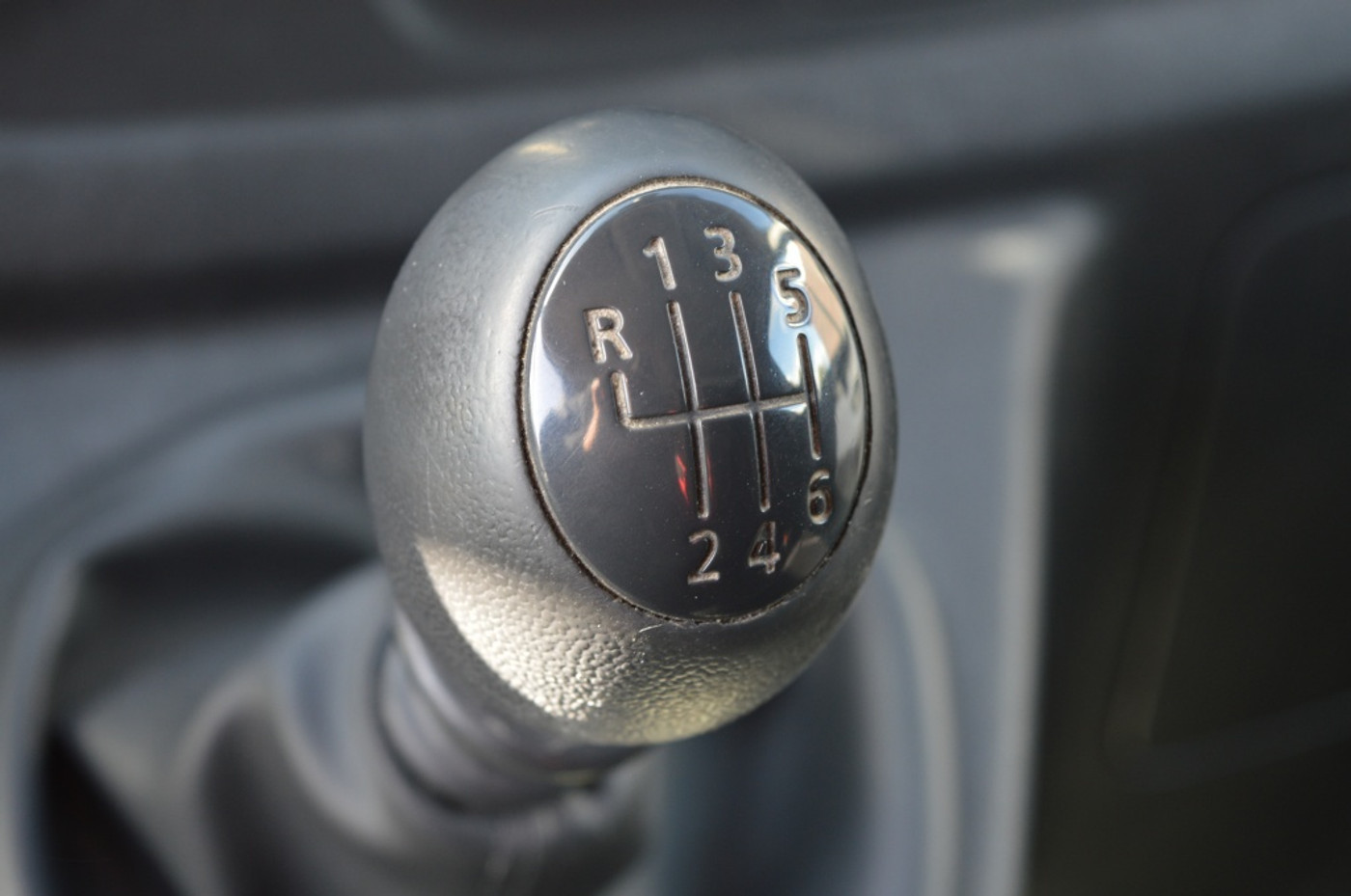 Foto van Opel Vivaro-b