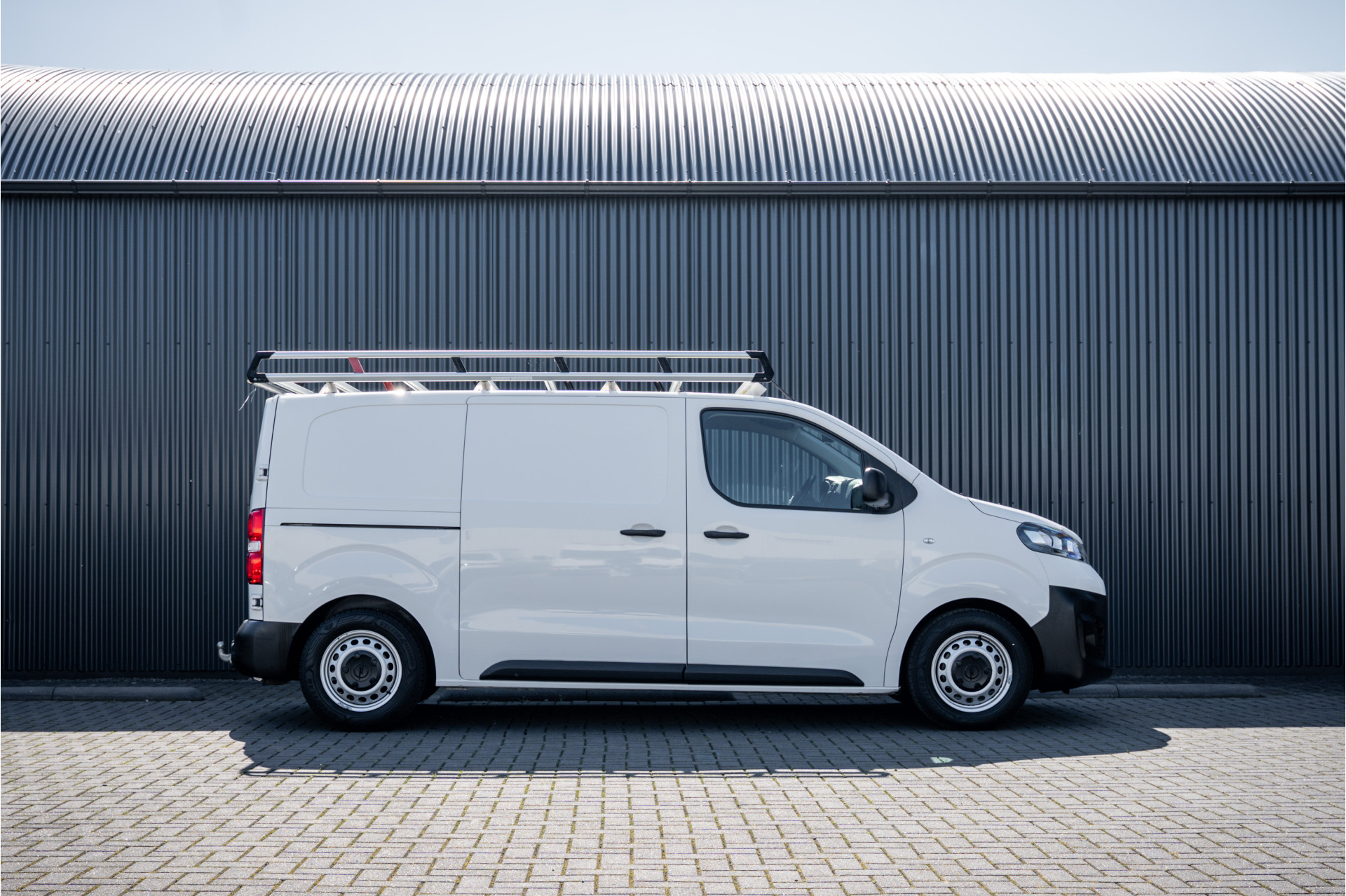 Foto van Opel Vivaro
