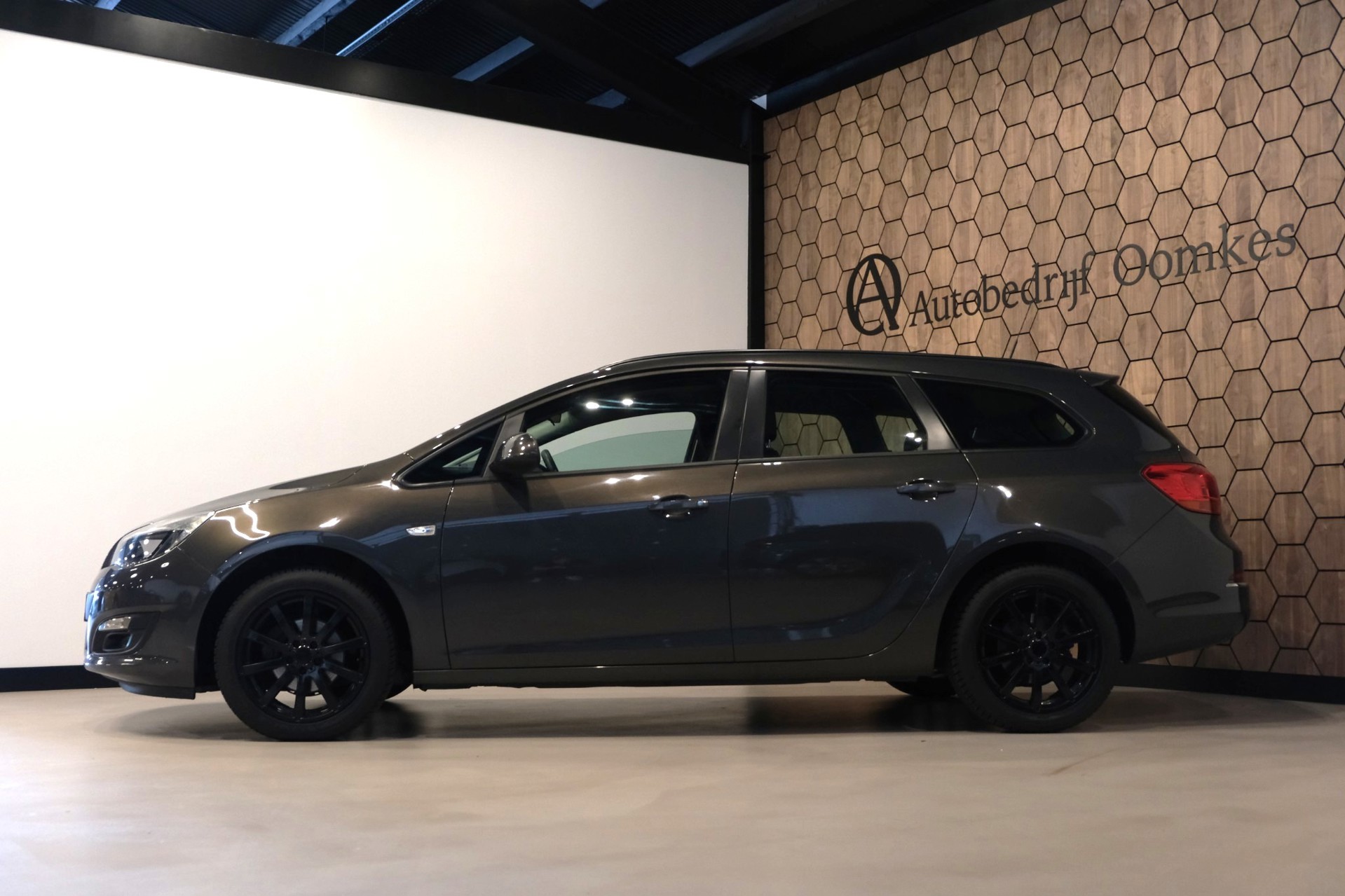 Foto van Opel Astra Sports Tourer