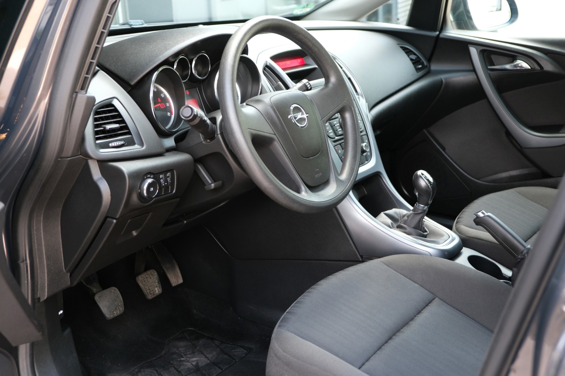 Foto van Opel Astra Sports Tourer
