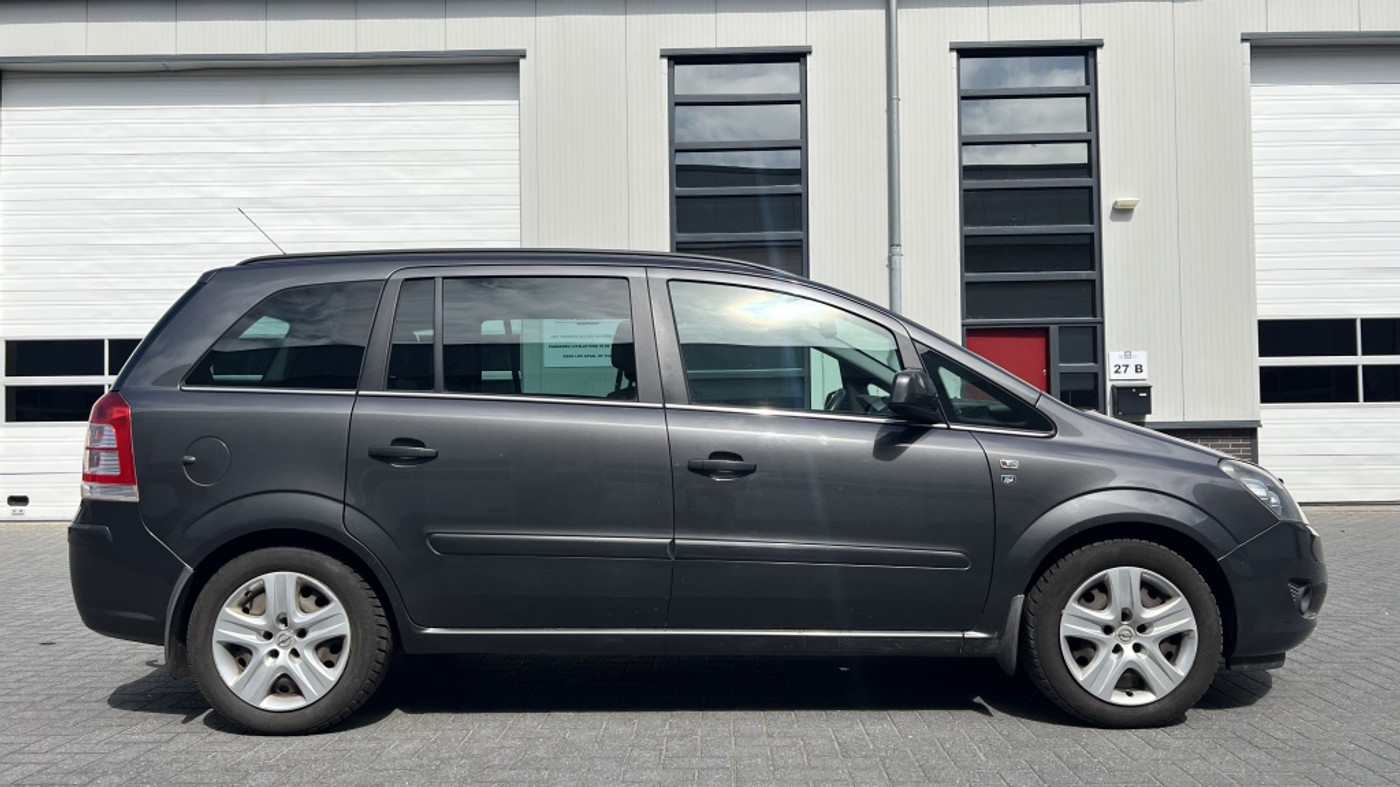 Foto van Opel Zafira