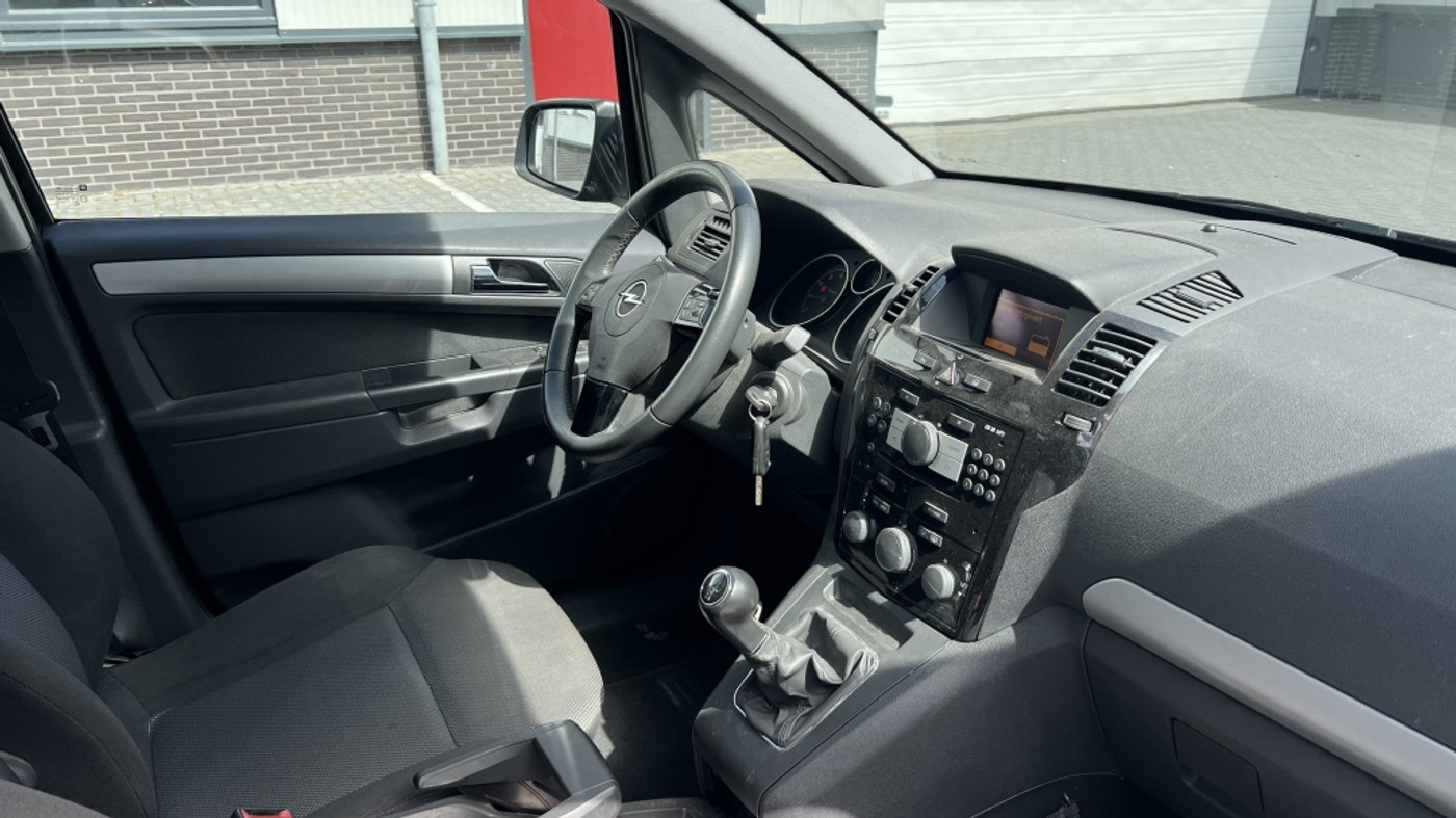Foto van Opel Zafira