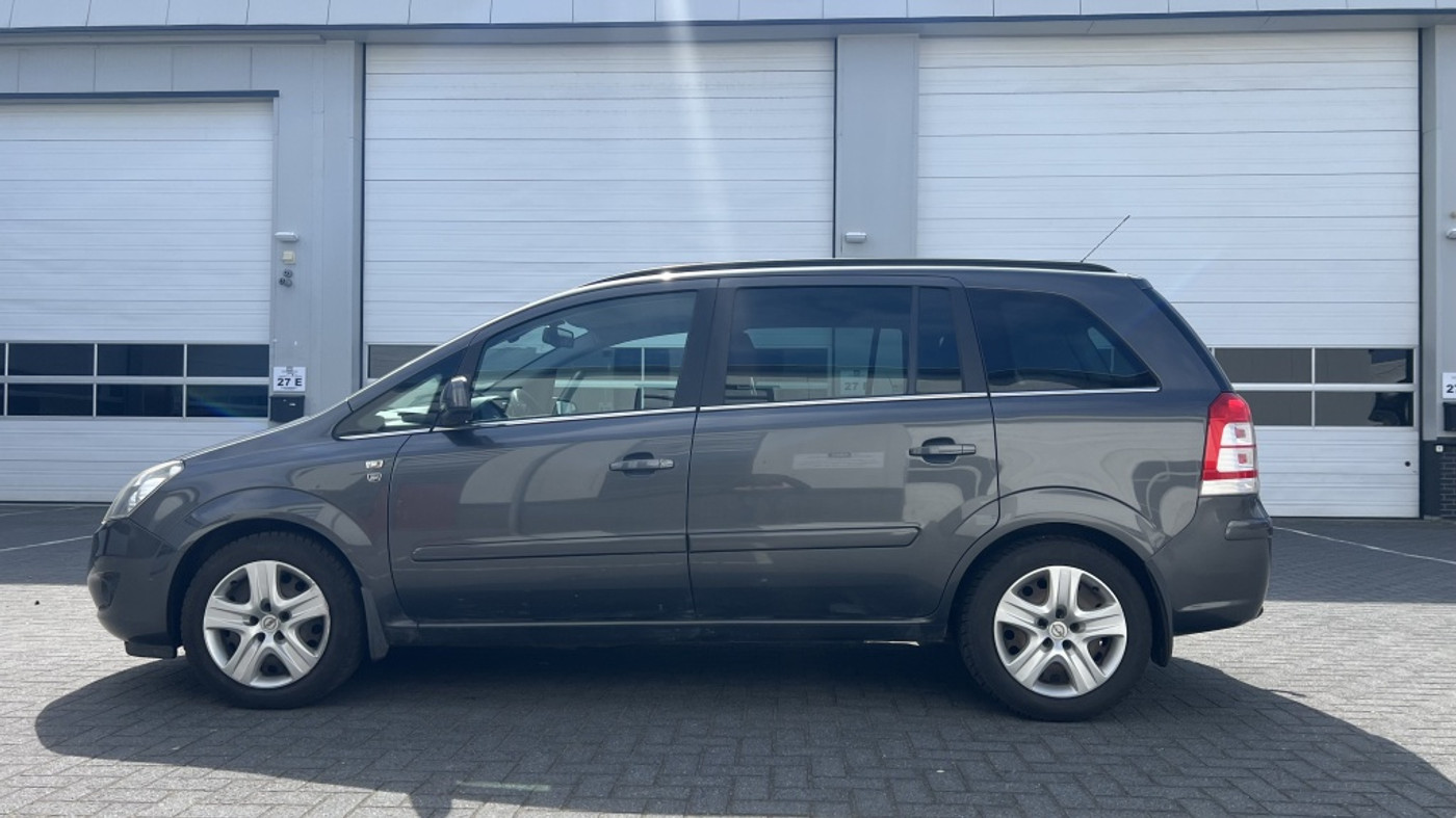 Foto van Opel Zafira