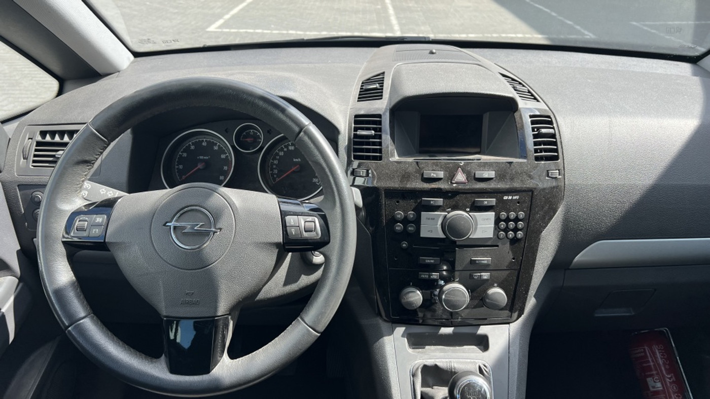 Foto van Opel Zafira