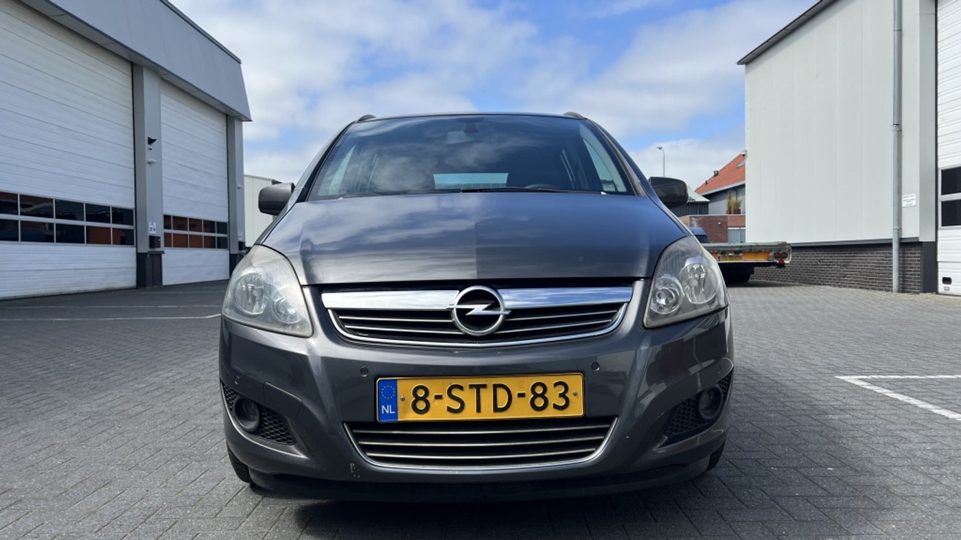 Foto van Opel Zafira
