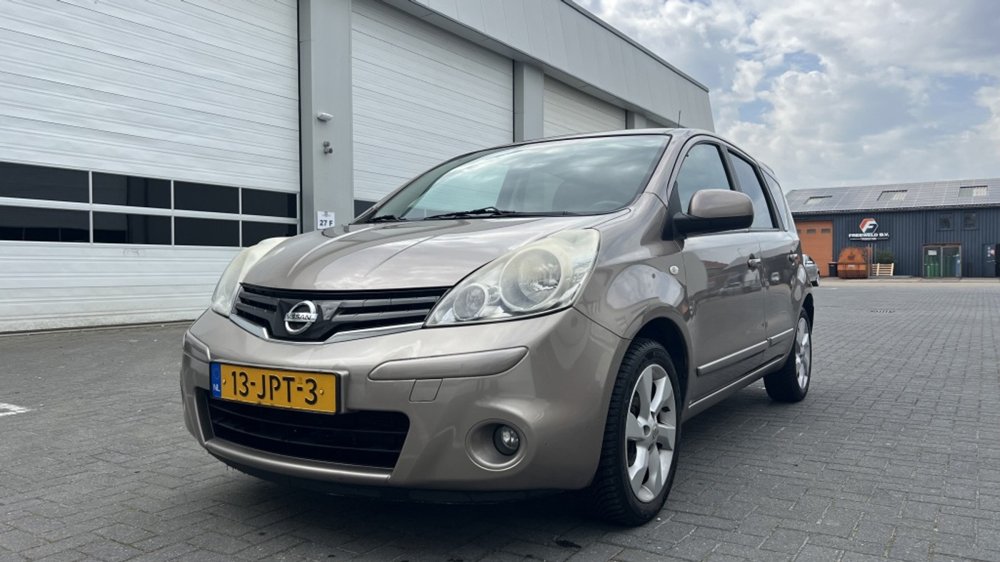 Nissan Note 1.4 Acenta 2009 - voorkant