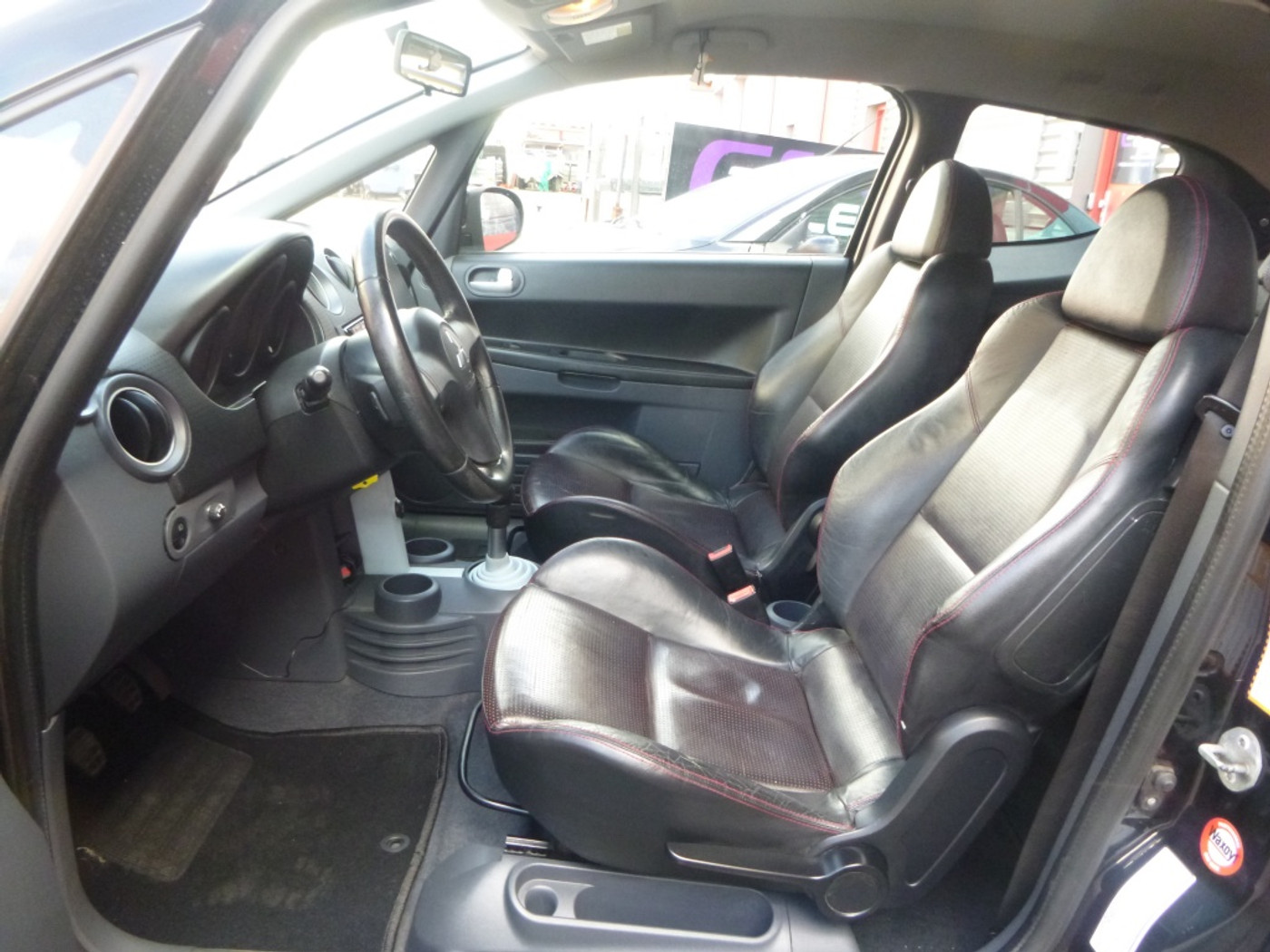 Foto van Mitsubishi Mitsubishi Colt