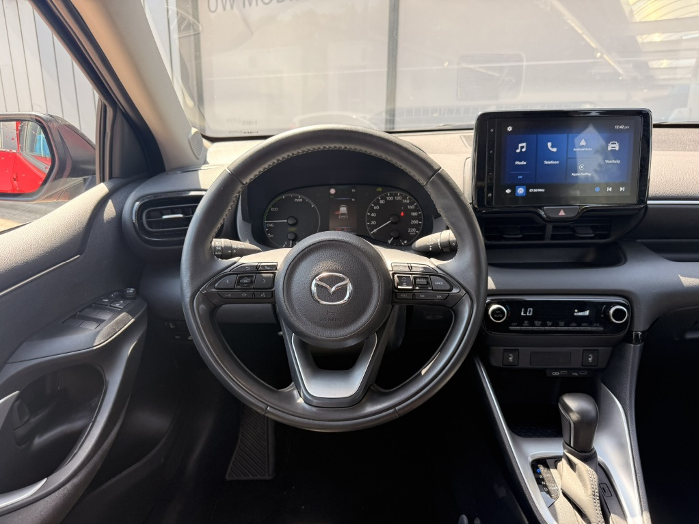 Foto van Mazda Mazda2 Hybrid
