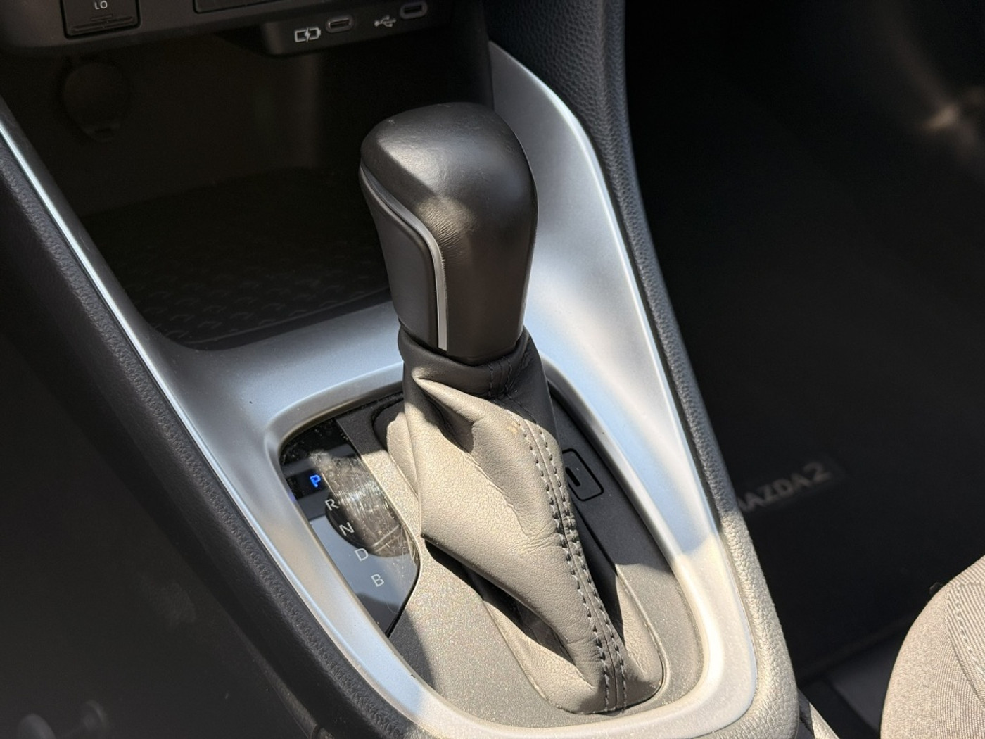 Foto van Mazda Mazda2 Hybrid