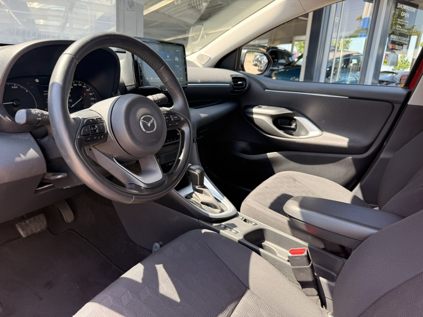Foto van Mazda Mazda2 Hybrid