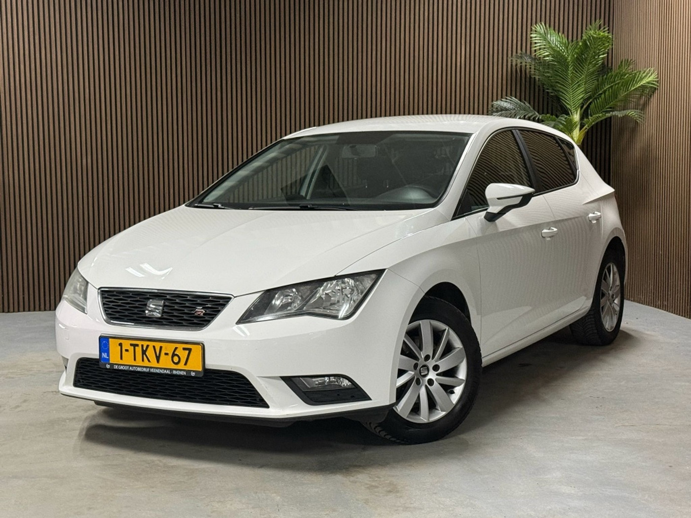 Seat Leon 1.2 TSI Enjoy 2013 - voorkant