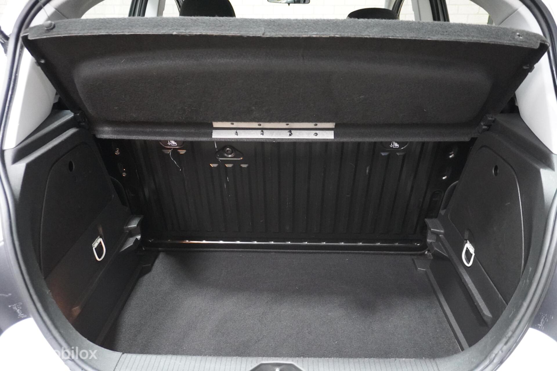 Foto van Opel Corsa-e
