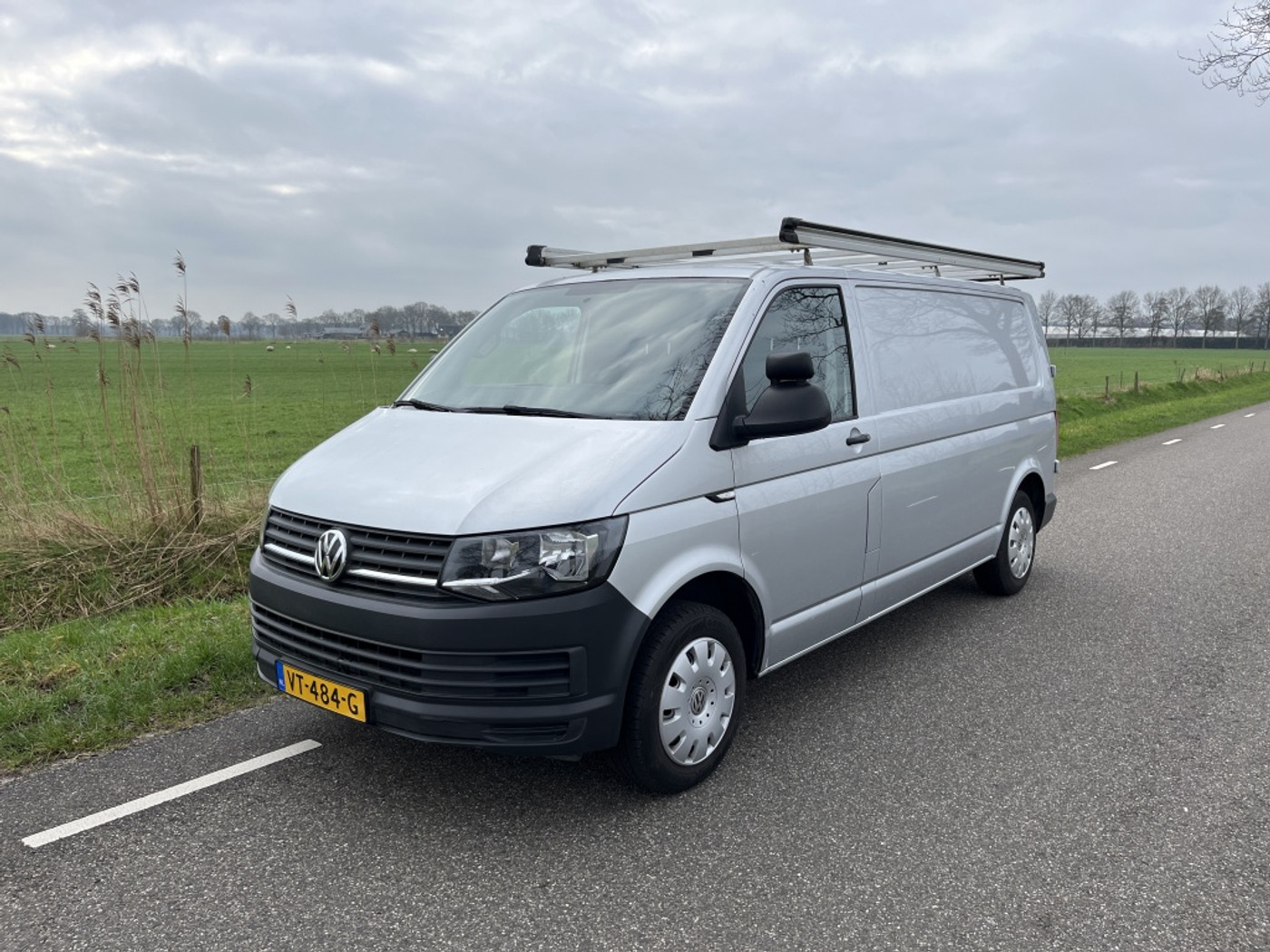 Volkswagen Transporter 2.0 TDI L2H2 Comf. 2016 - voorkant