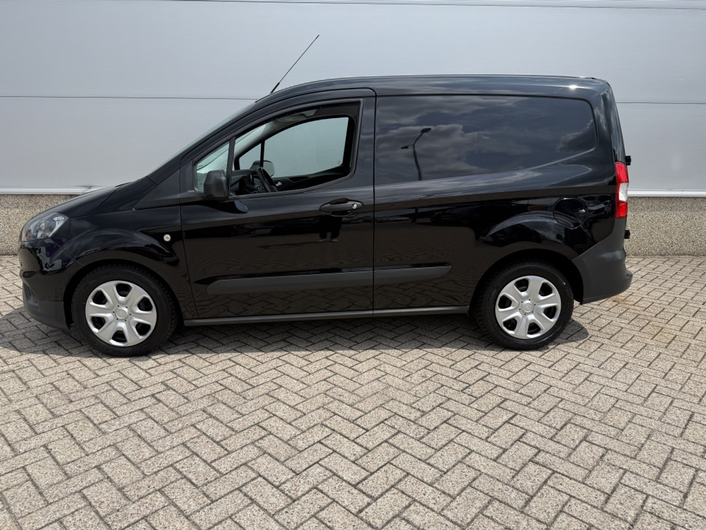 Foto van Ford Transit Courier