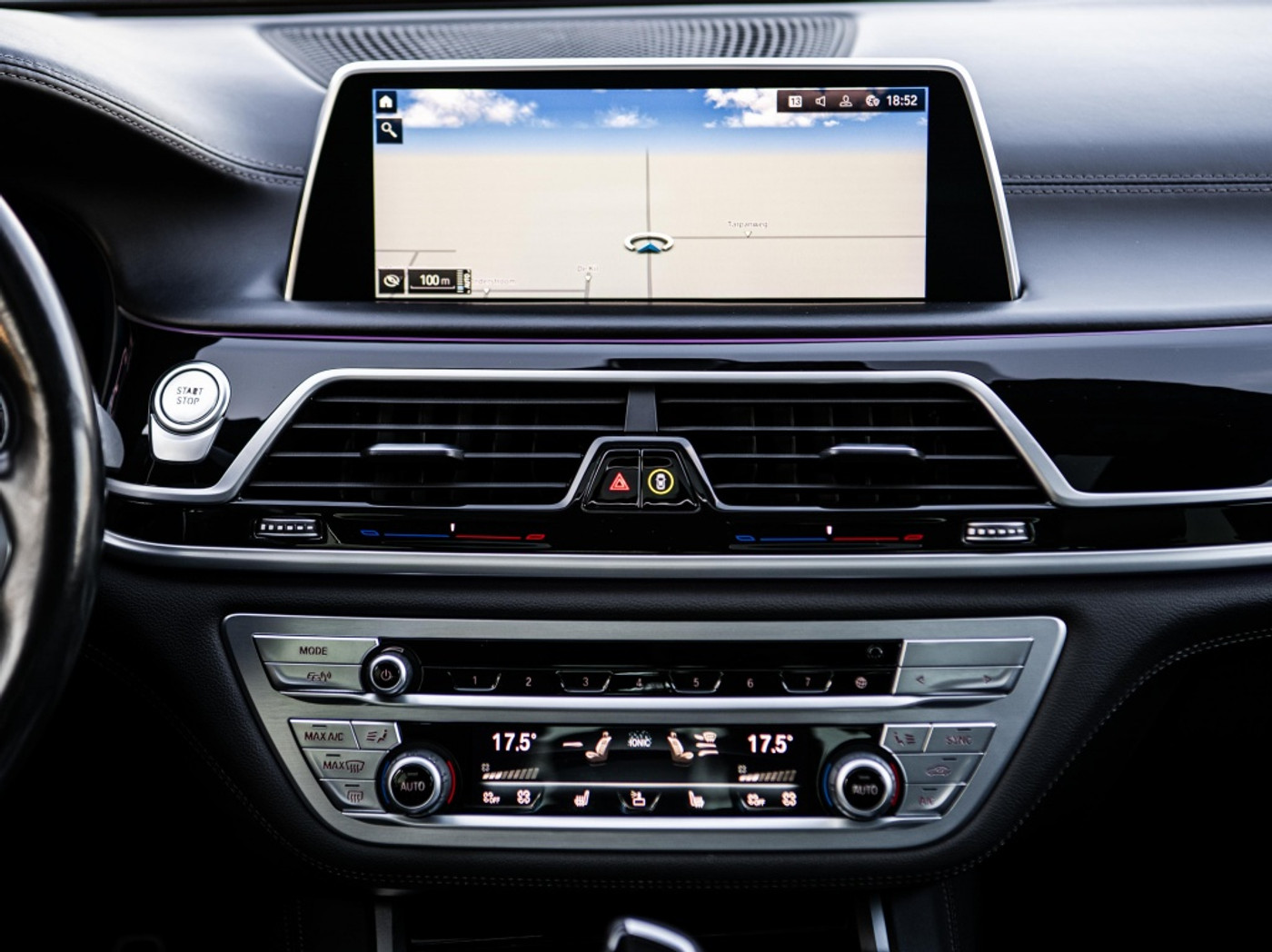 Foto van BMW 745e