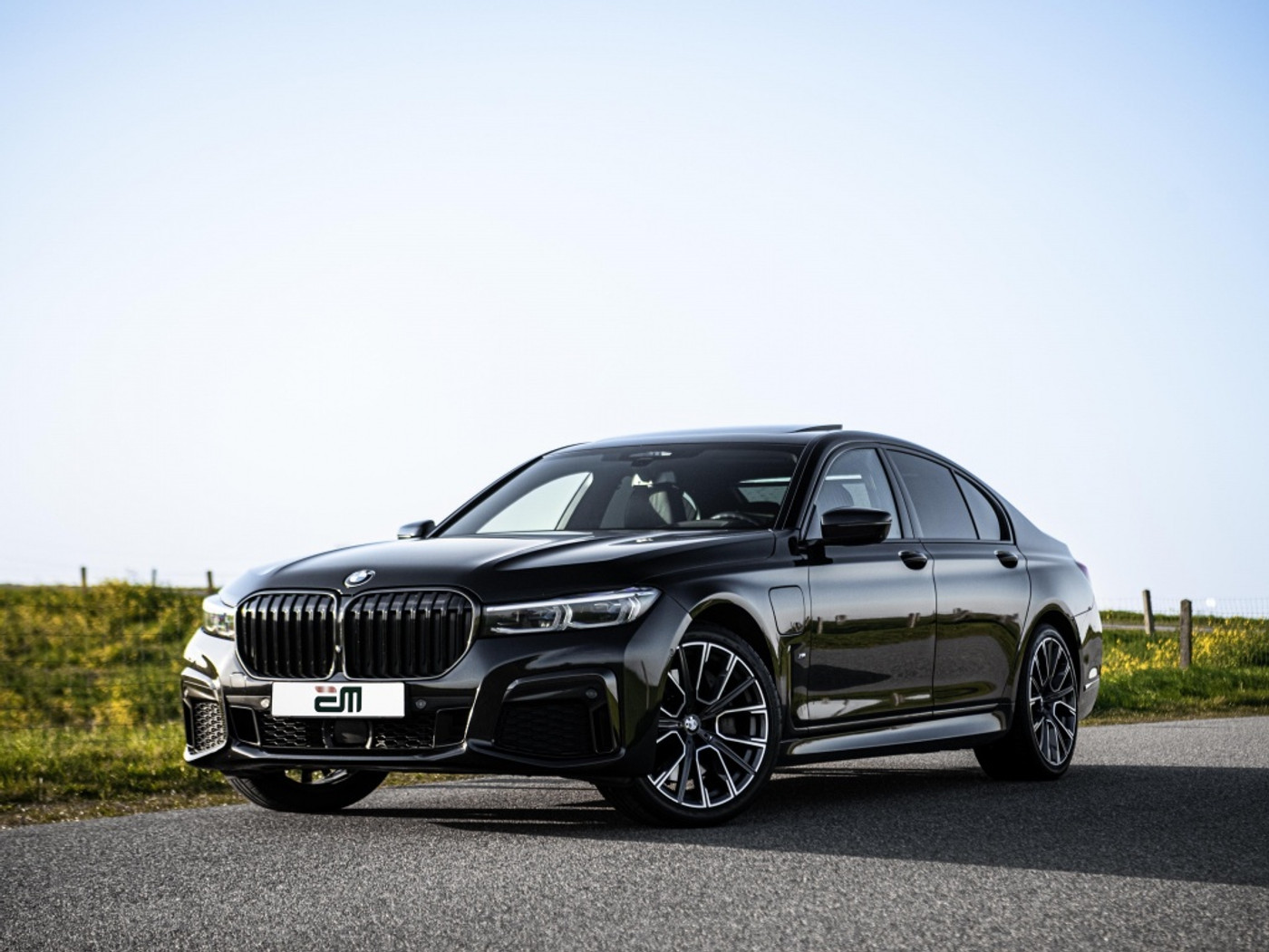 Foto van BMW 745e