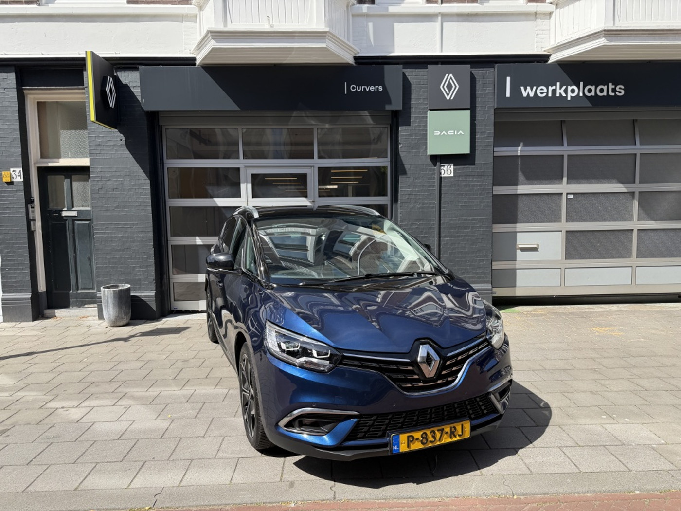Renault Scenic 1.3 TCe Intens 7p. 2021 - voorkant