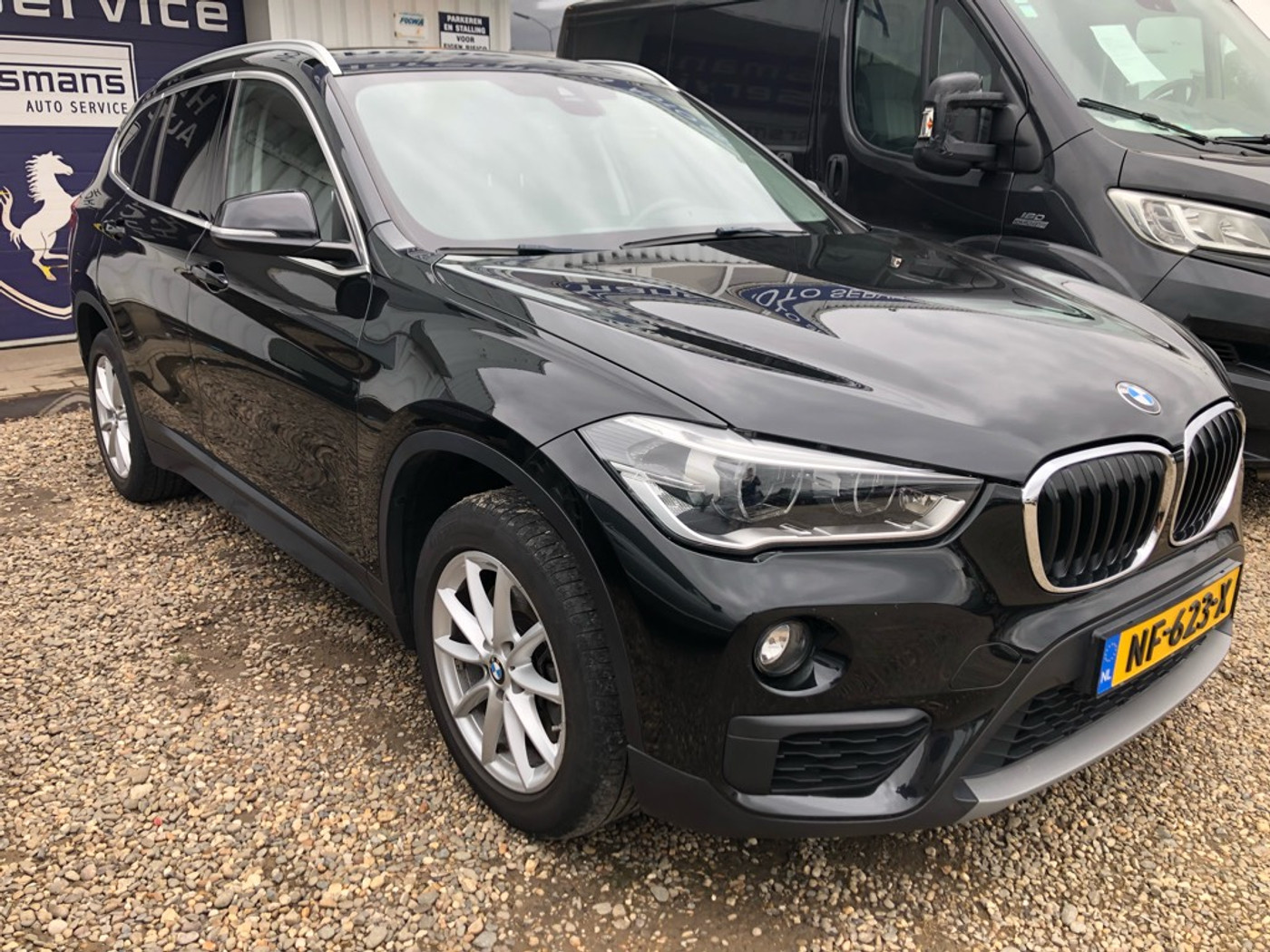 Foto van BMW X1 Sdrive20i