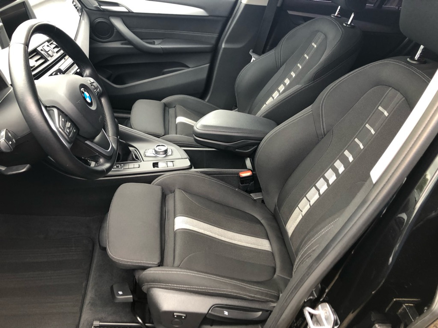 Foto van BMW X1 Sdrive20i