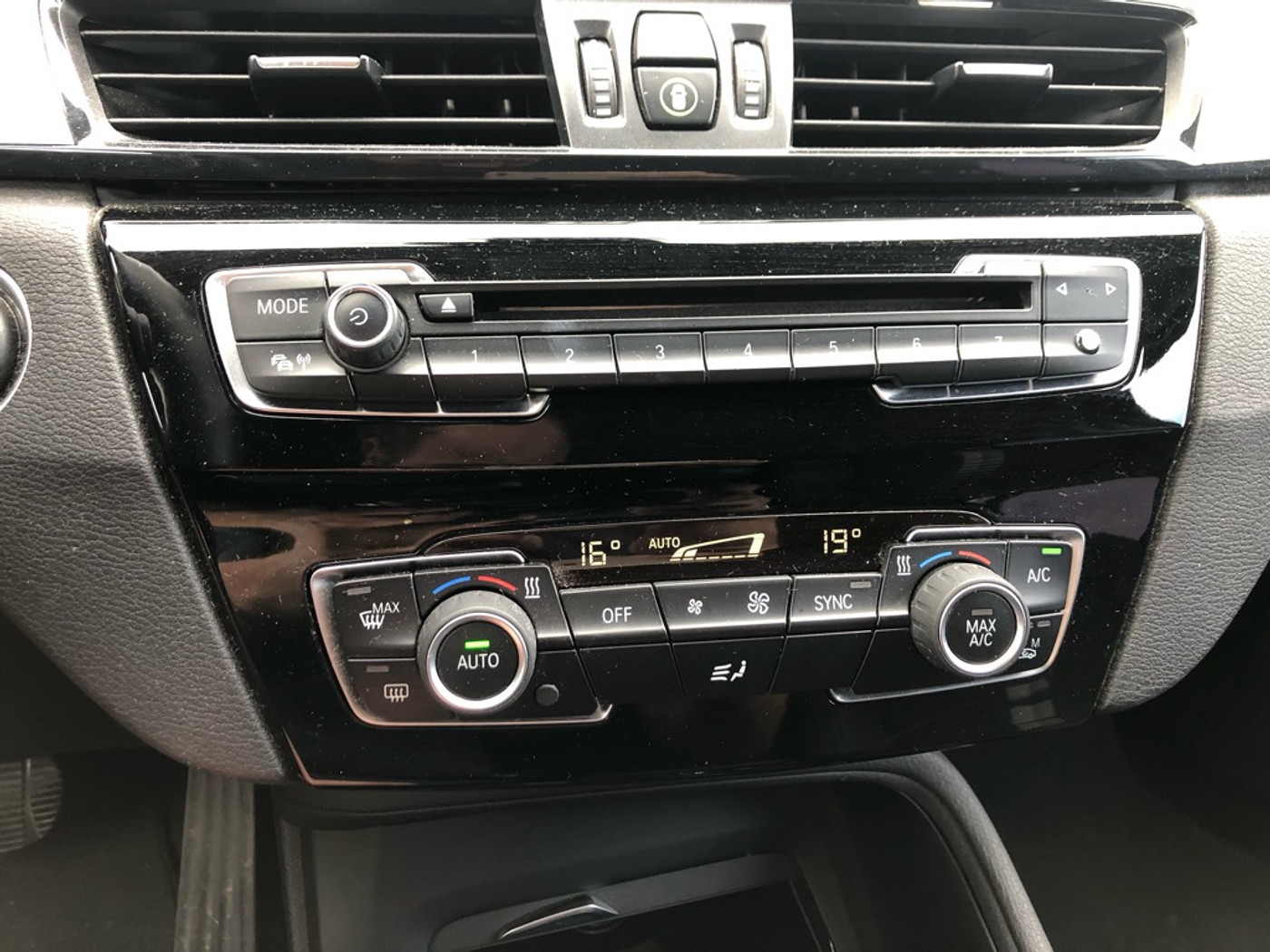 Foto van BMW X1 Sdrive20i