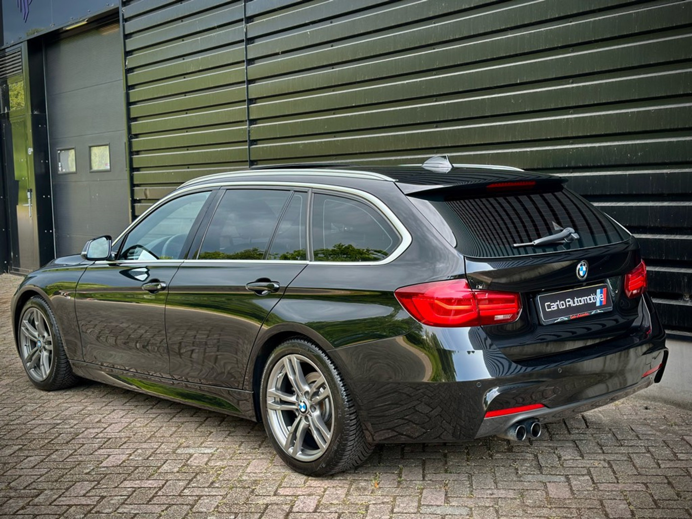 Foto van BMW 320i