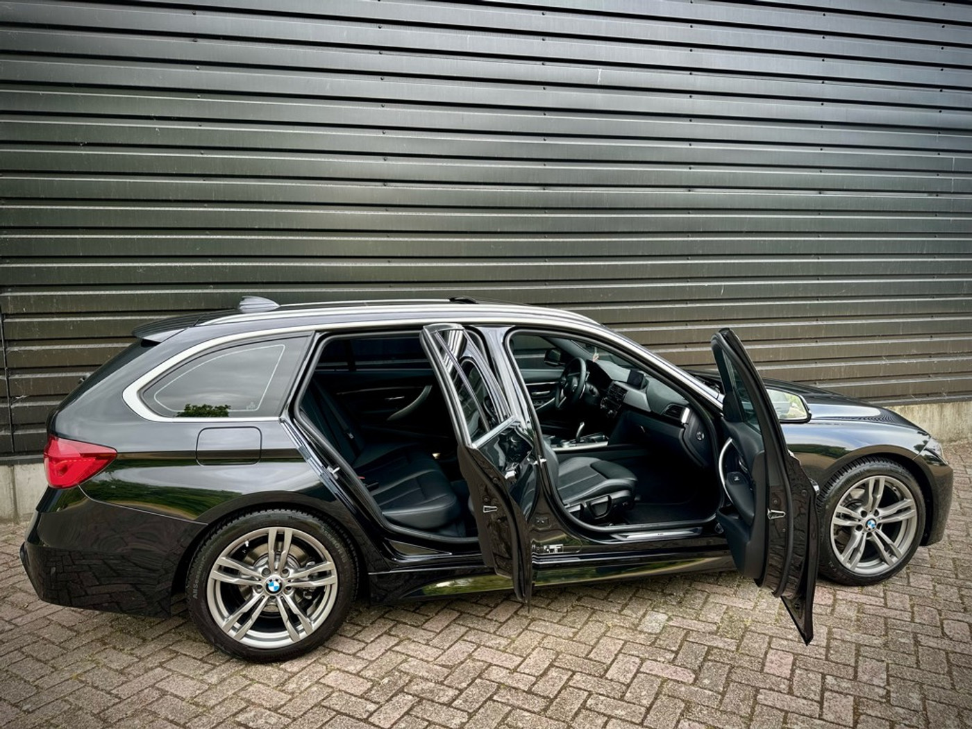 Foto van BMW 320i