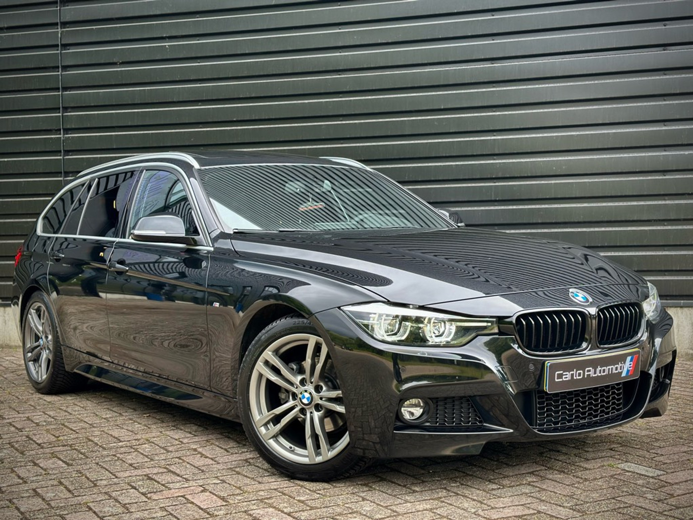 Foto van BMW 320i