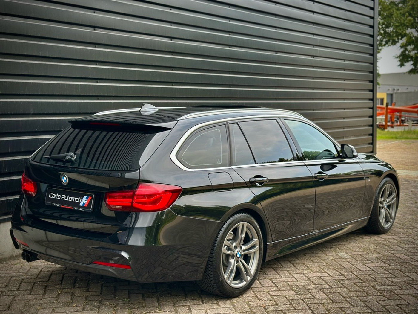 Foto van BMW 320i
