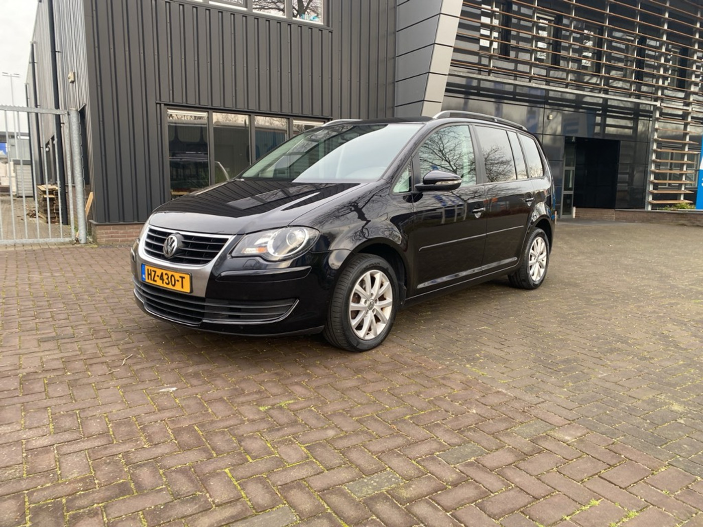 Volkswagen Touran 1.4 TSI Highline 2009 - voorkant