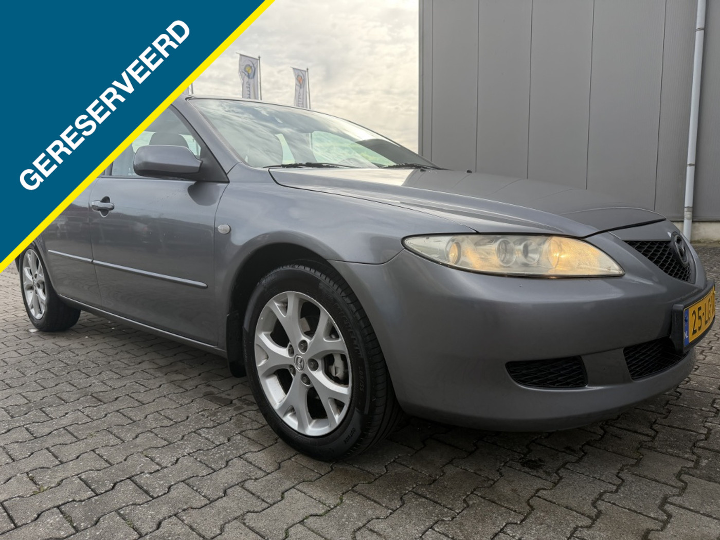 Mazda 6 2.0i Touring 2003 - voorkant