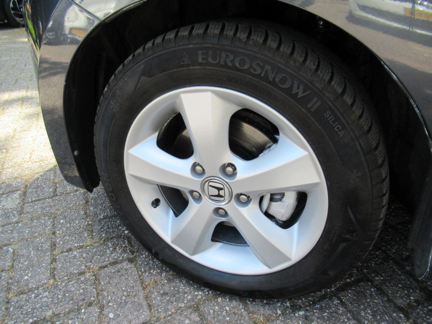 Foto van Honda Fr-v
