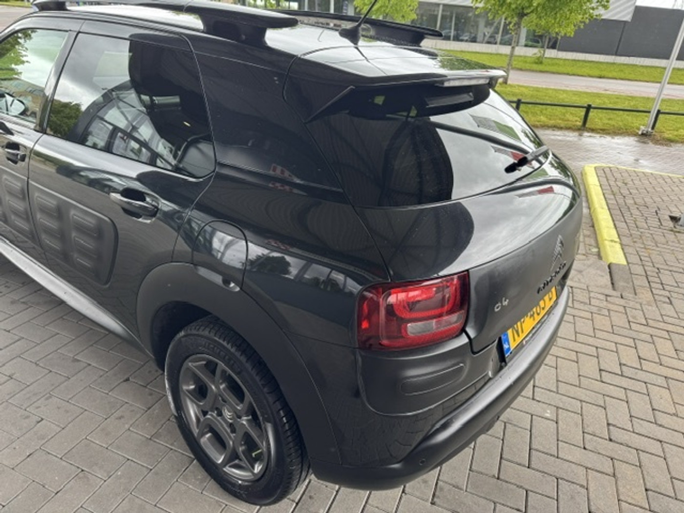 Foto van Citroen C4 Cactus