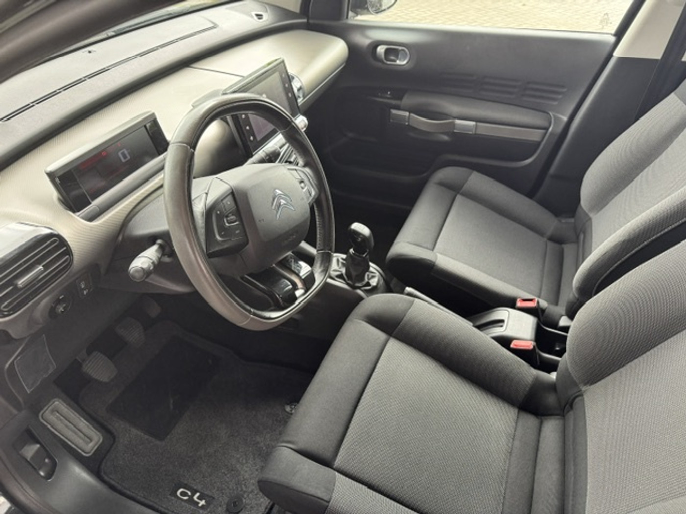 Foto van Citroen C4 Cactus