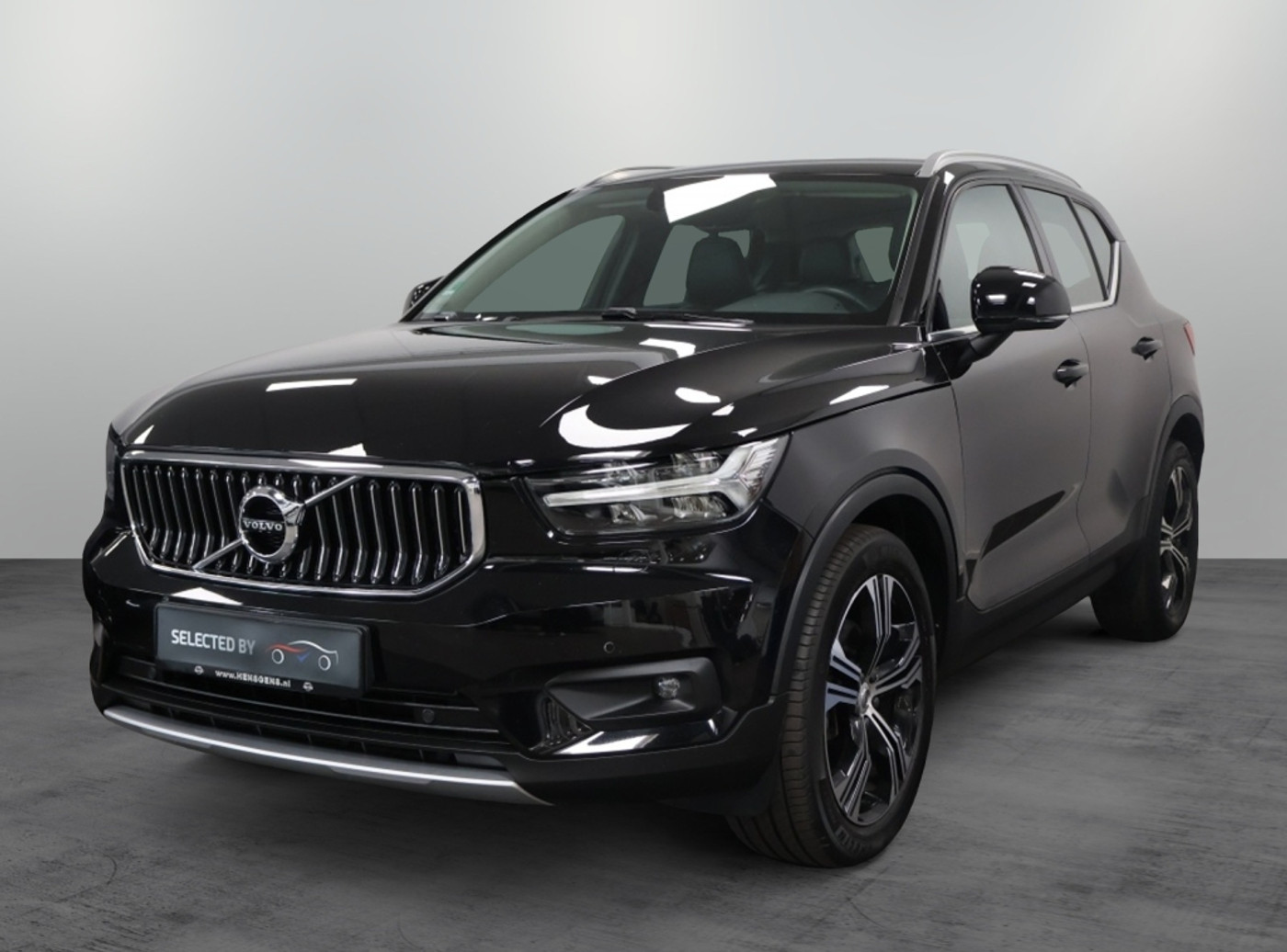 Volvo XC40 2.0 B4 Inscription 2020 - voorkant