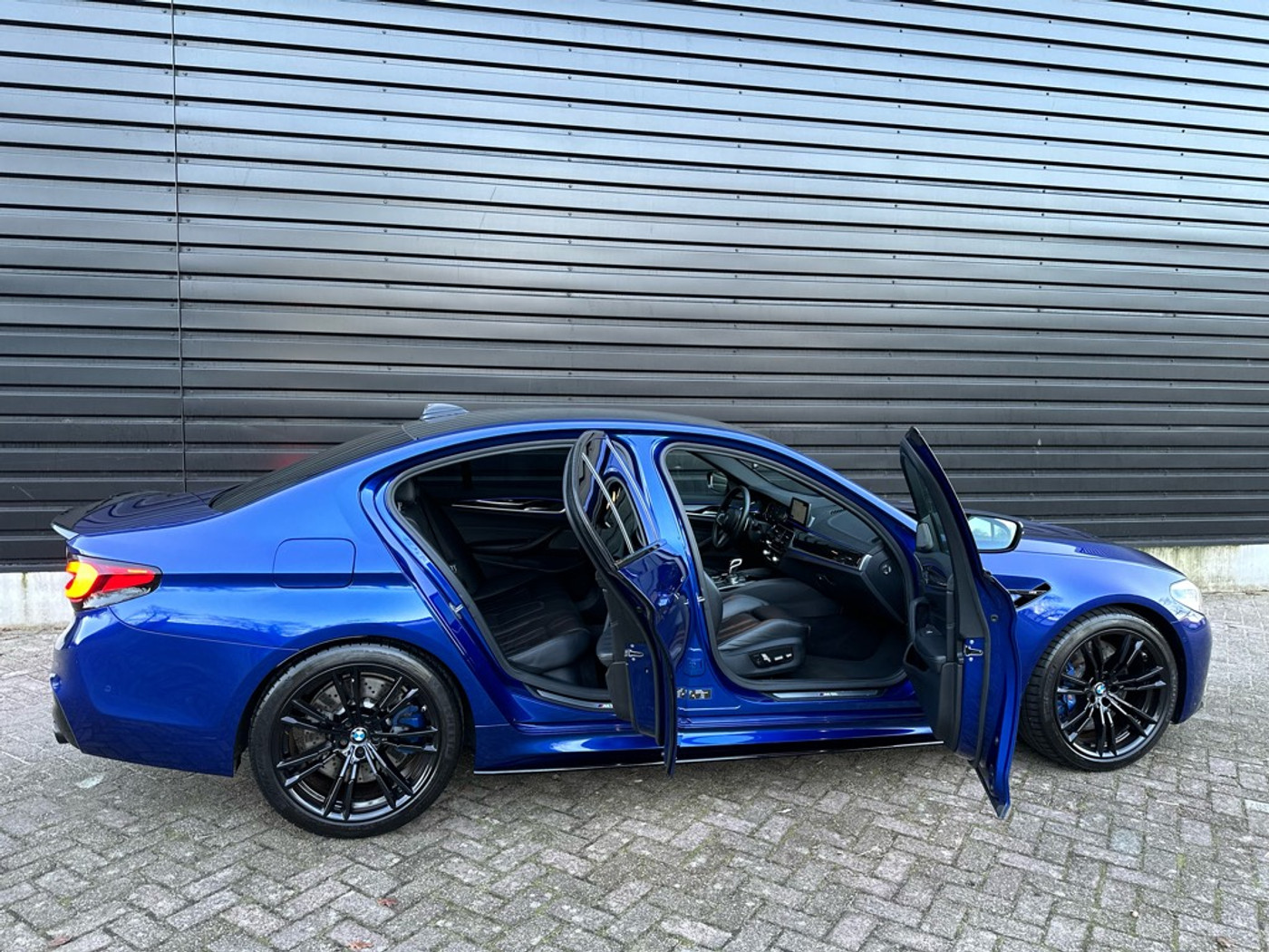 Foto van BMW M5