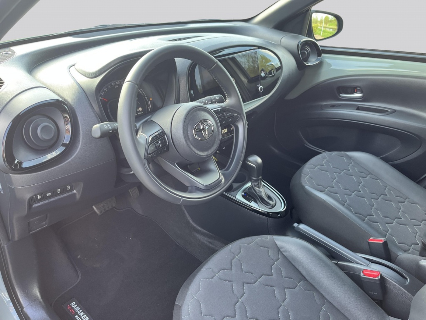 Foto van Toyota Toyota Aygo X