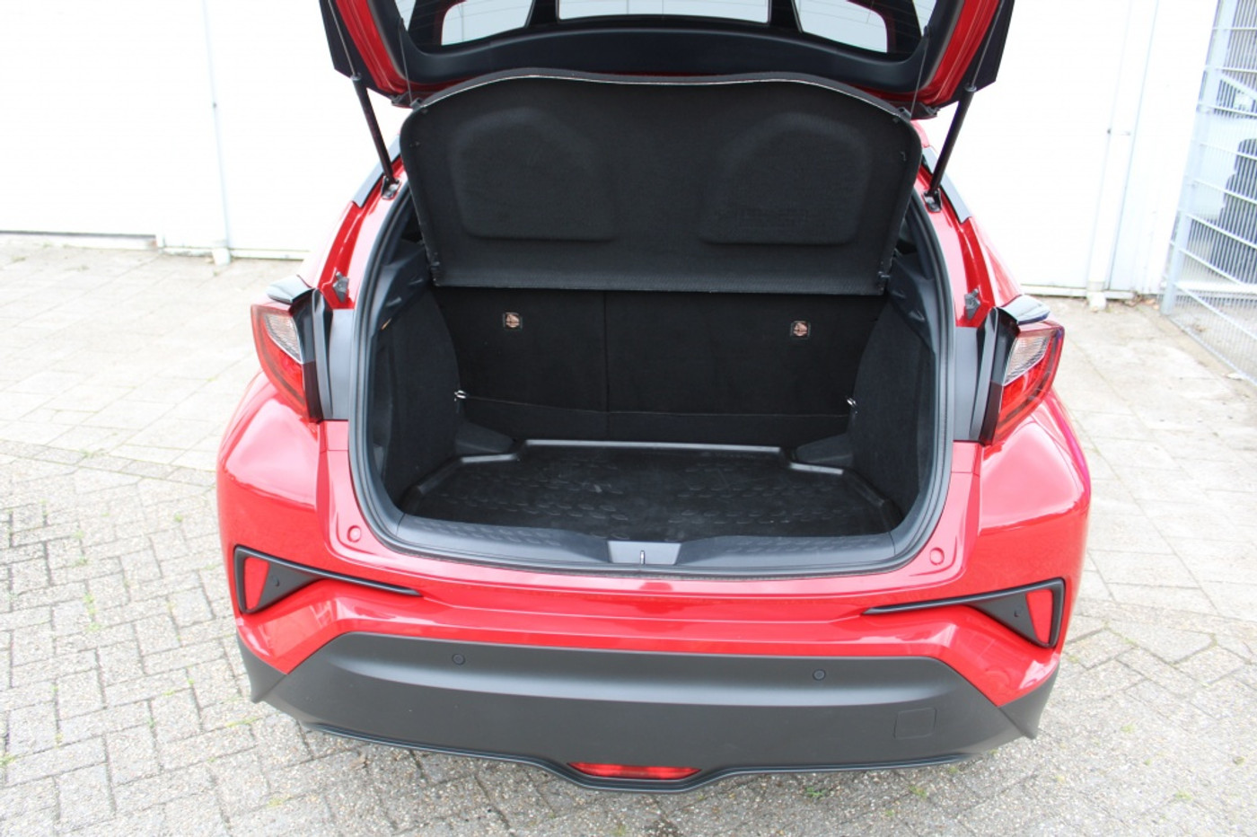 Foto van Toyota Toyota C-hr