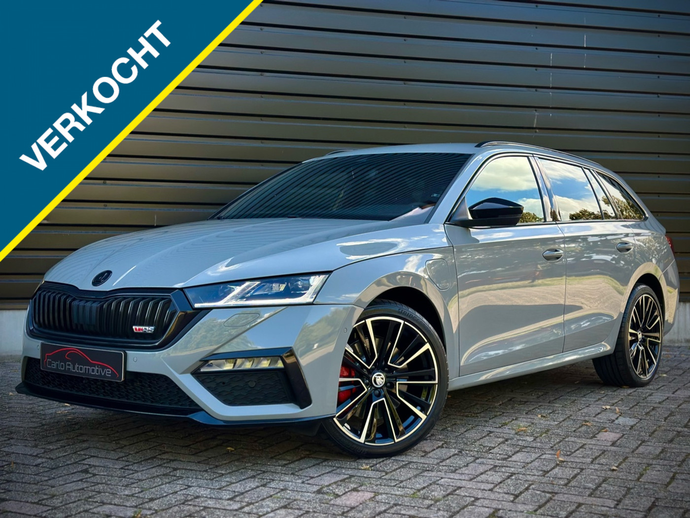 Skoda Octavia Combi 1.4 TSI RS iV Bns 2021 - voorkant