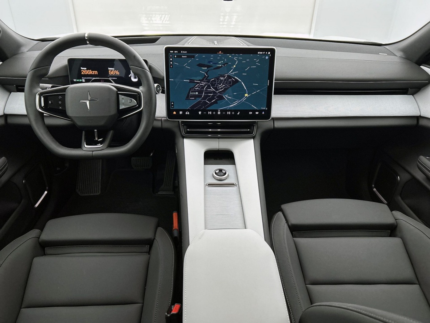 Foto van Polestar Polestar 4