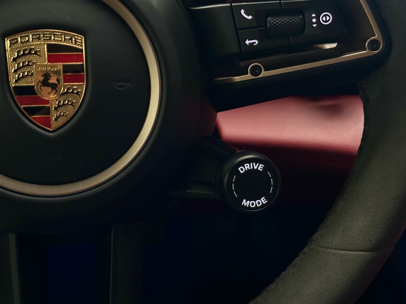 Foto van Porsche Taycan 4s