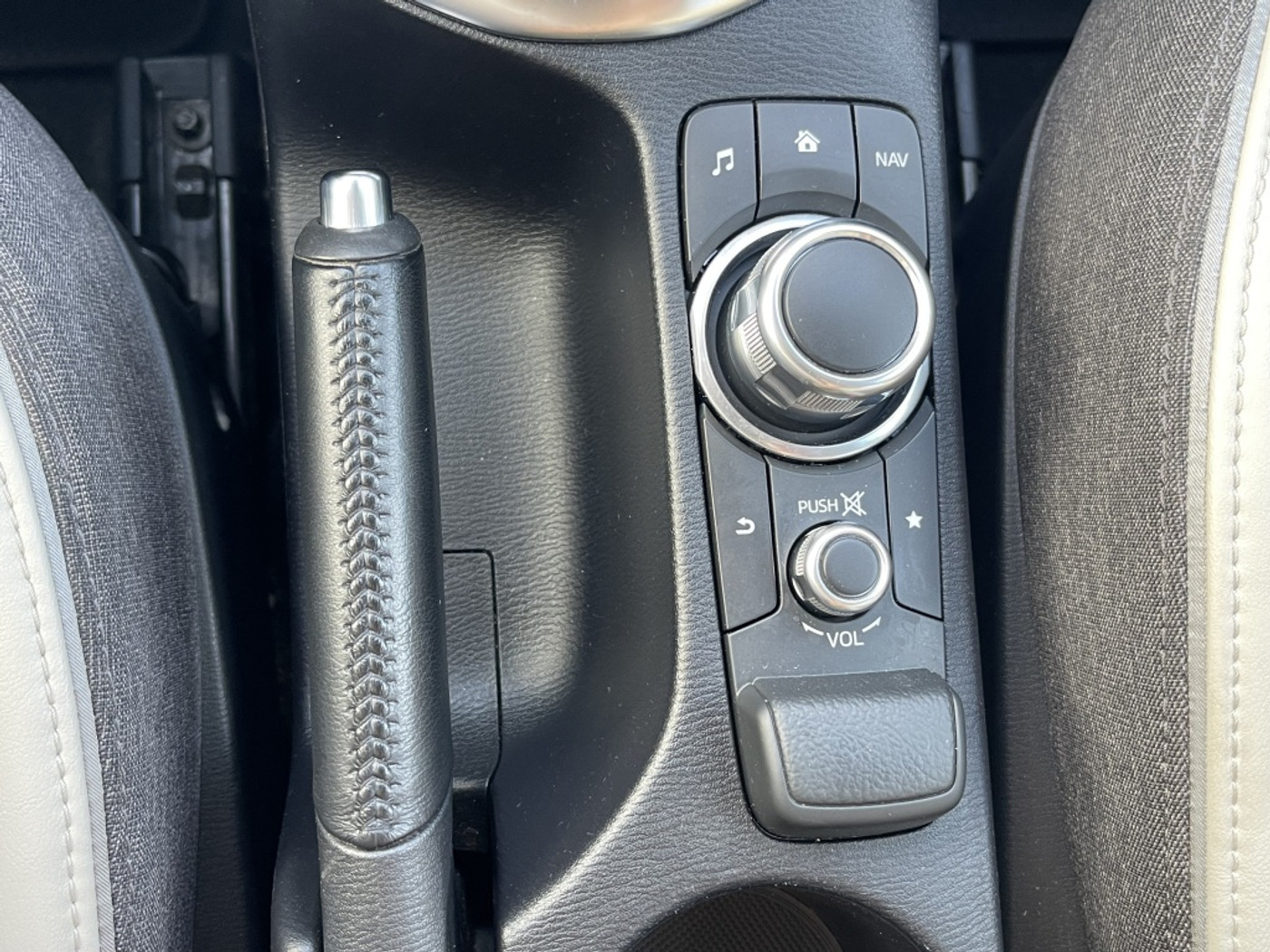 Foto van Mazda Mazda2