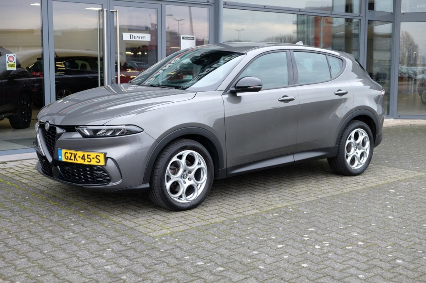 Alfa Romeo Tonale 1.5T Hybrid Sprint 2022 - voorkant