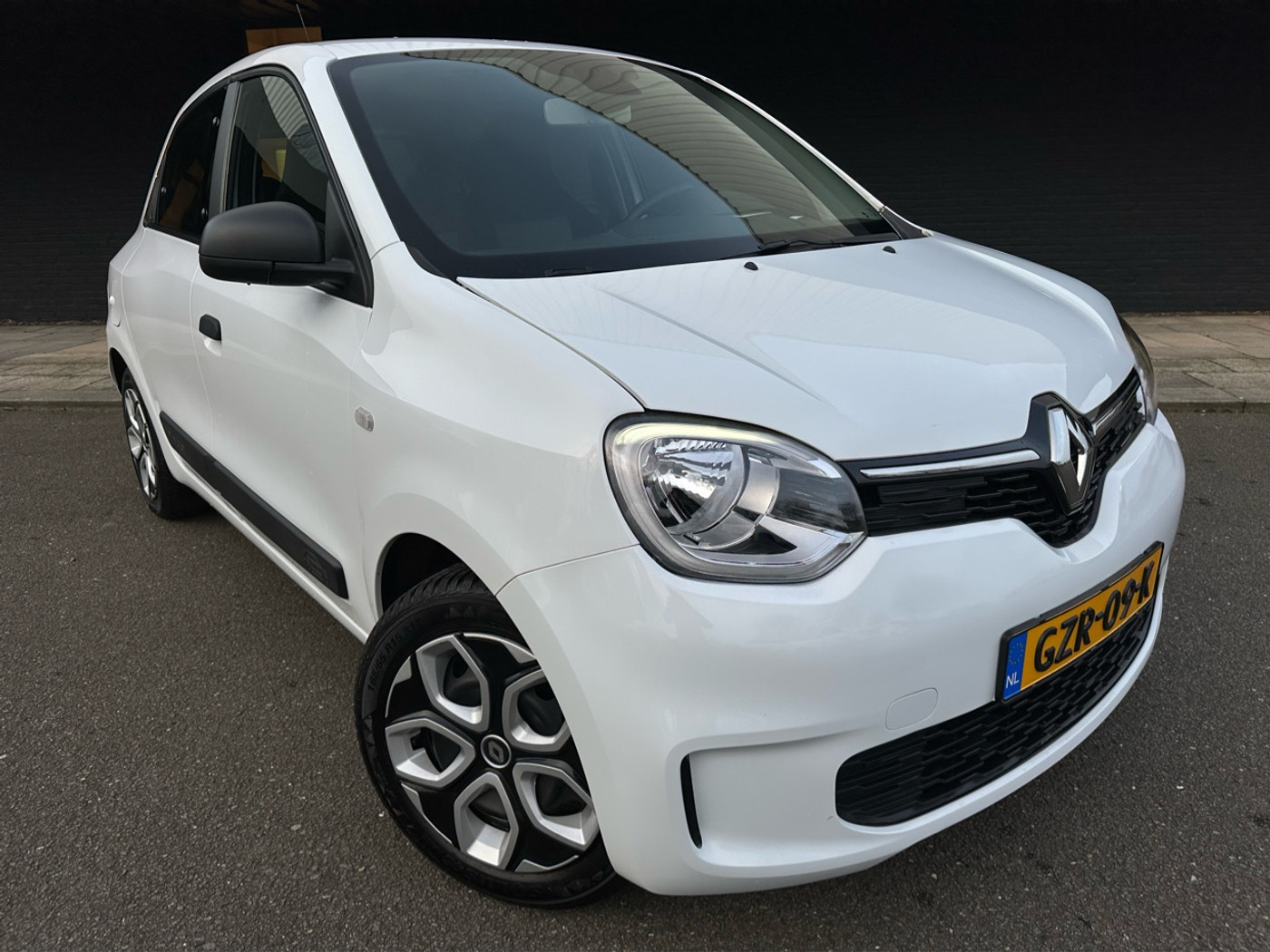 Renault Twingo 1.0 SCe Life 2019 - voorkant