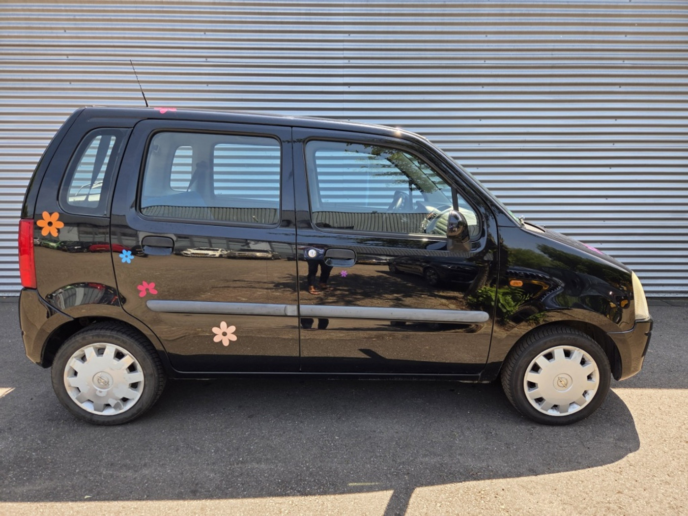 Opel Agila 1.2-16V Comfort 2002 - voorkant