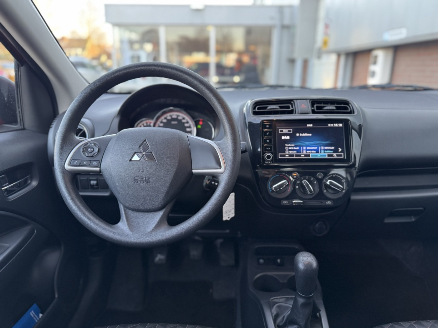 Foto van Mitsubishi Space Star