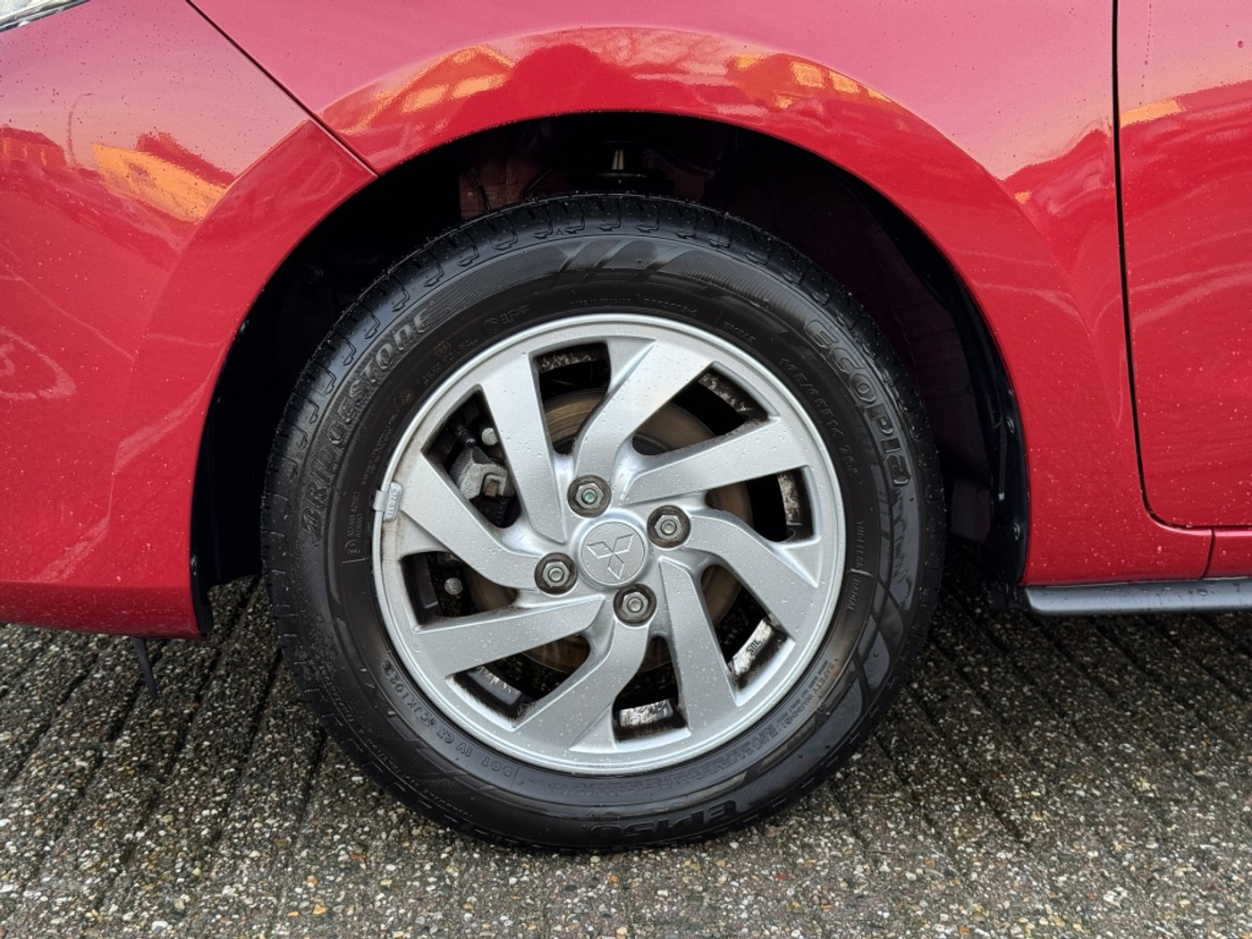 Foto van Mitsubishi Space Star