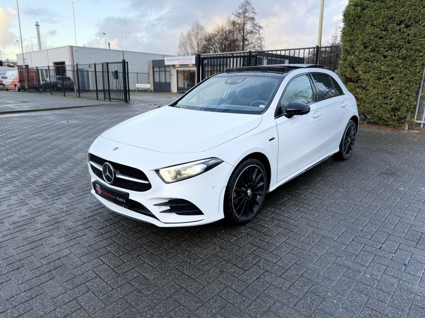 Mercedes-Benz A 250 E A250e AMG |Edition|360Cam|Pano|Autopilot|full 2020 - voorkant