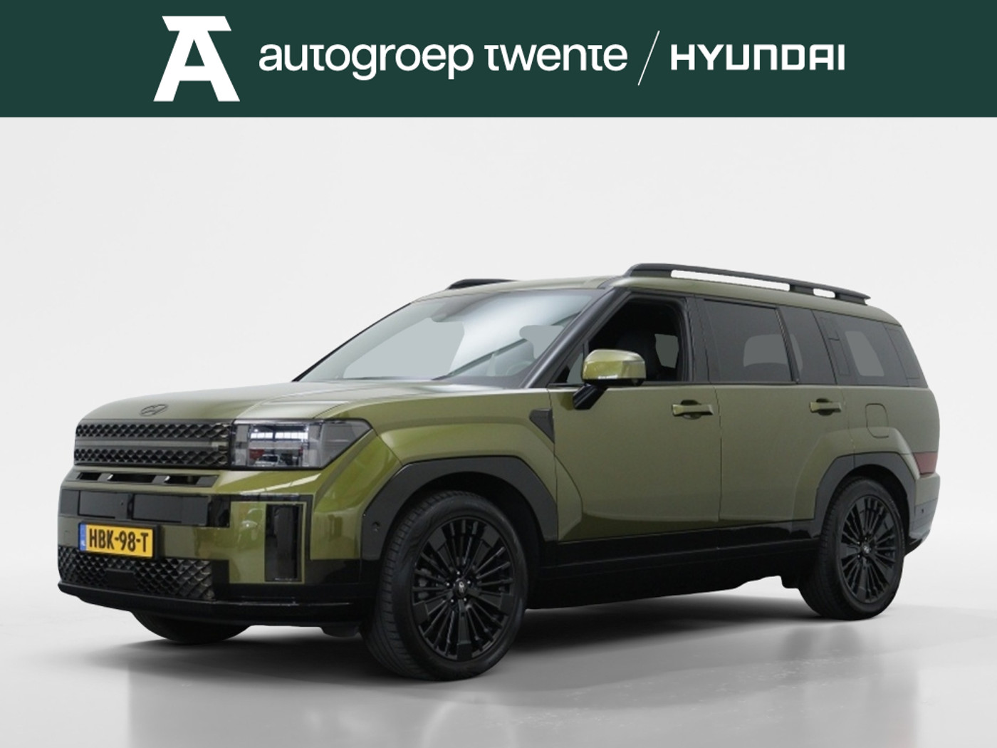 Hyundai Santa Fe Black Line 1.6 T-GDI PHEV | 7-Zitter | afn. trekhaak | 2025 - voorkant