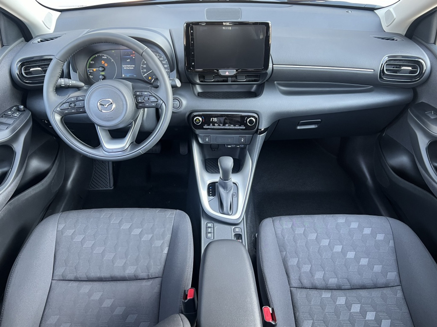 Foto van Mazda Mazda2 Hybrid
